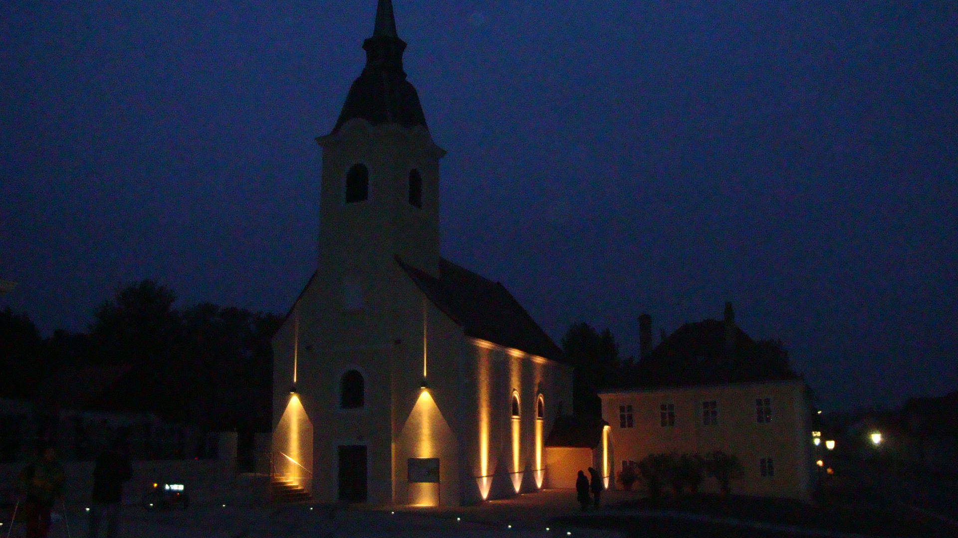 Kirche bei Nacht.JPG - 6840720.1 Kirche bei Nacht.JPG - 6840720.1